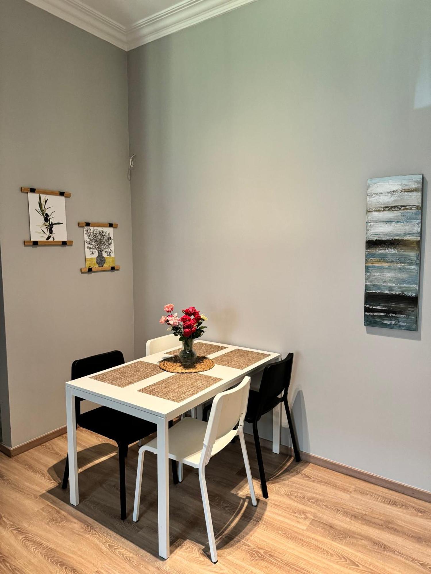 Apartamento Urban Breeze Aparment 1 Atenas Exterior foto